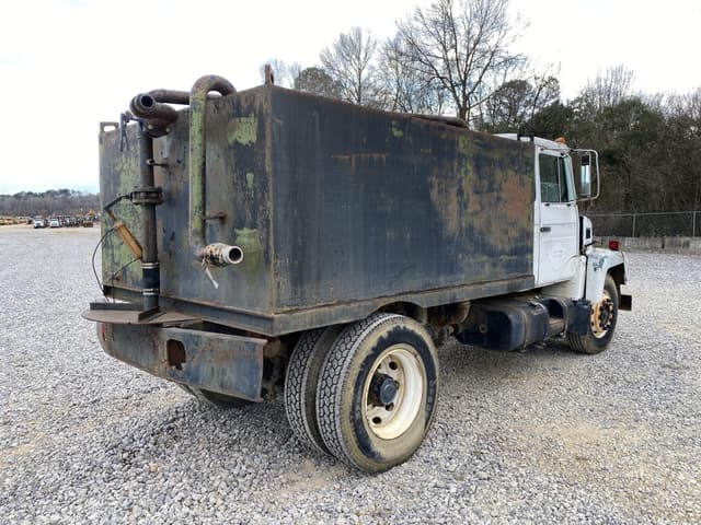 Image of Mack CS300P equipment image 2