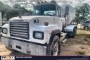 1995 Mack RD688S Image