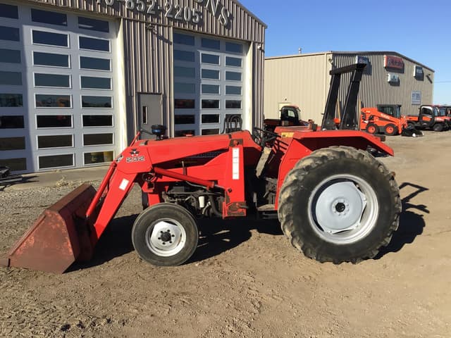 Image of Massey Ferguson 231 equipment image 3