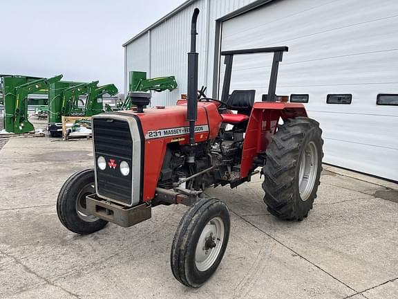 Image of Massey Ferguson 231 equipment image 1