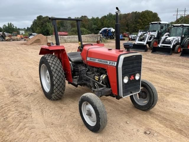 Image of Massey Ferguson 231 equipment image 2