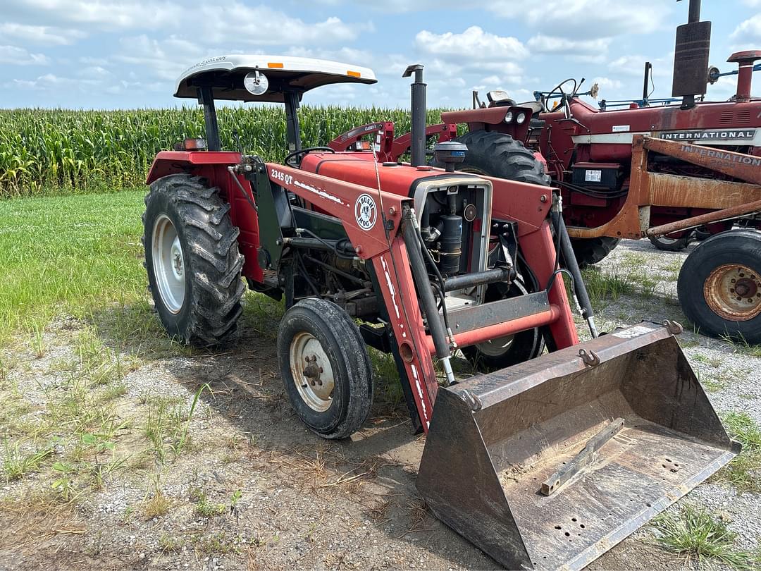 Image of Massey Ferguson 231 Primary image