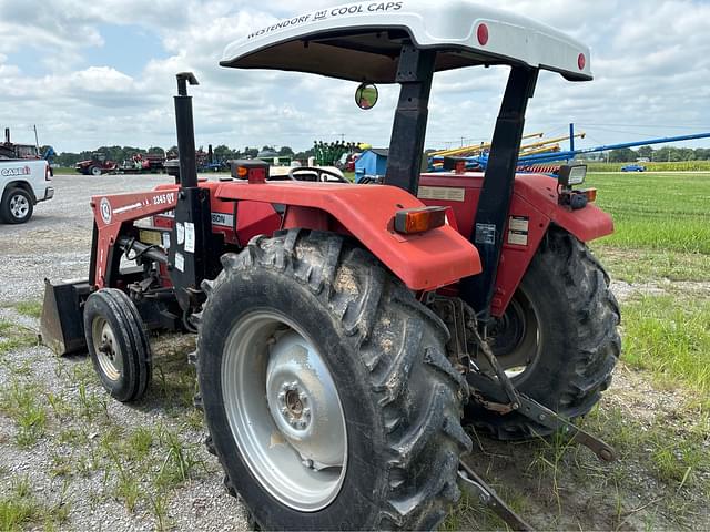 Image of Massey Ferguson 231 equipment image 4