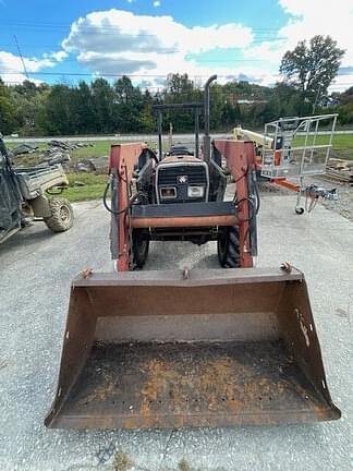 Image of Massey Ferguson 240 equipment image 4