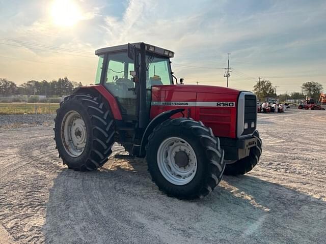 Image of Massey Ferguson 8160 equipment image 2