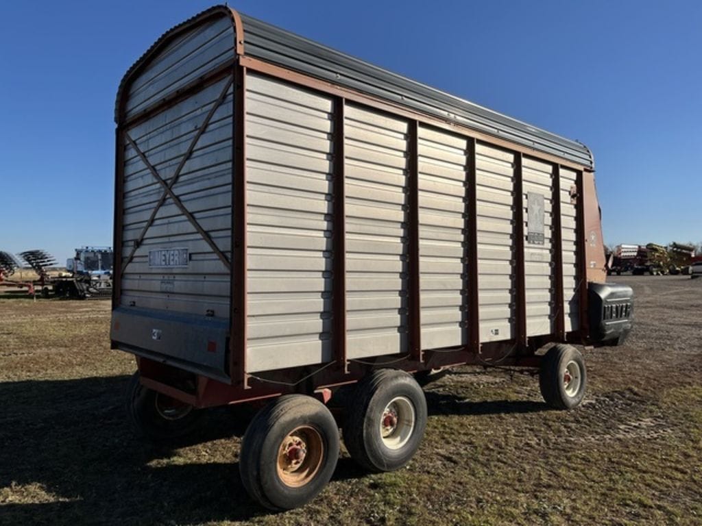 Main image Meyer 3516