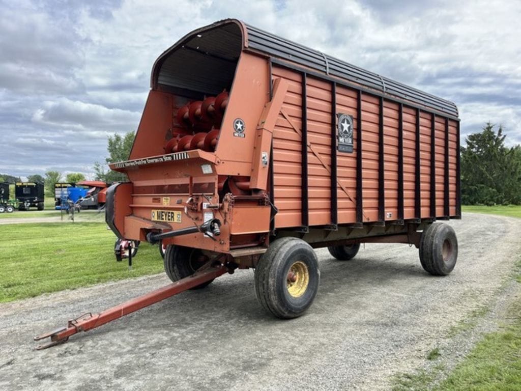 1995 Meyer 4618 Equipment Image0