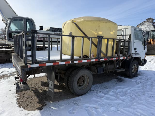 Image of Mitsubishi Fuso equipment image 4