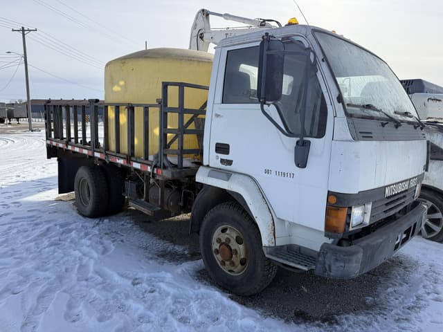 Image of Mitsubishi Fuso equipment image 2
