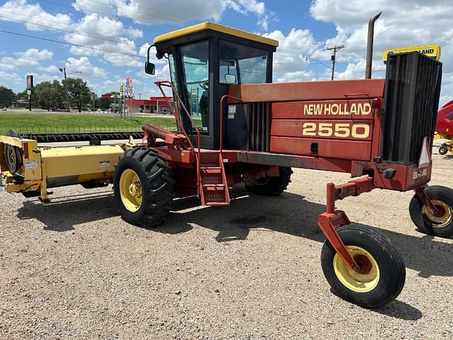 Image of New Holland 2550 equipment image 2