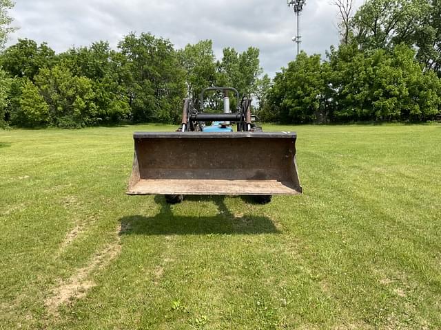 Image of New Holland 5030 equipment image 1