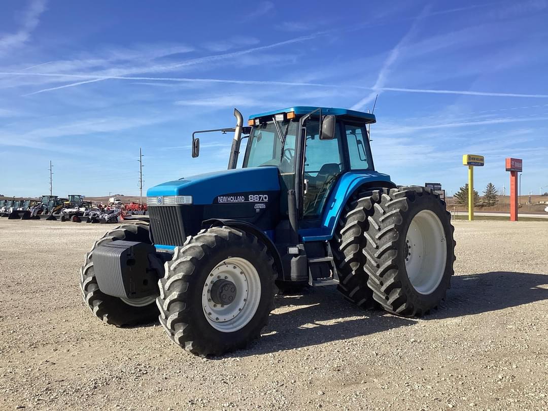Image of New Holland 8870 Primary image