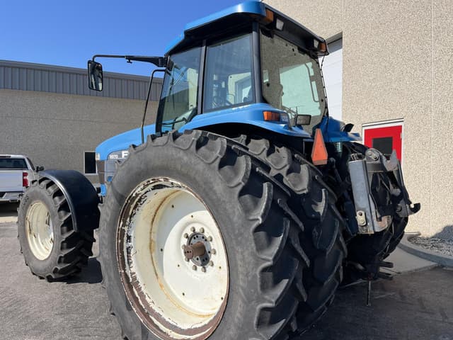 Image of New Holland 8970 equipment image 3