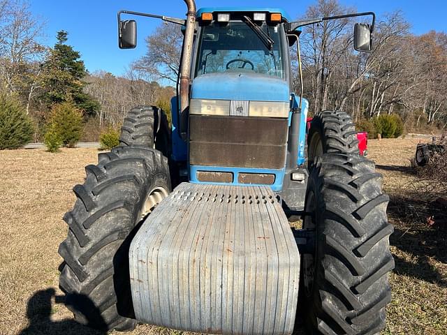 Image of New Holland 8970 equipment image 1