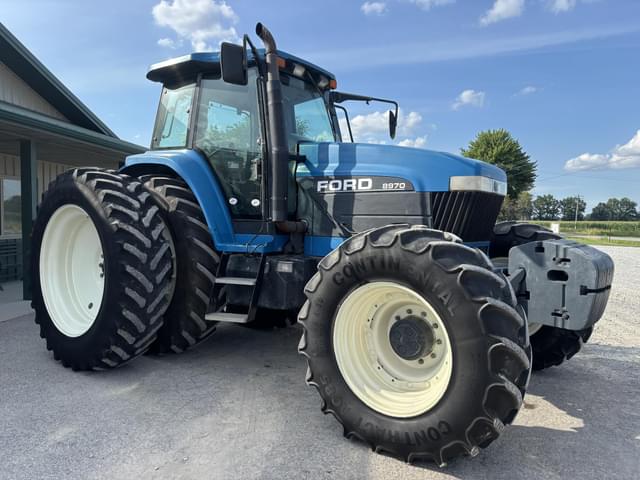 Image of New Holland 8970 equipment image 1