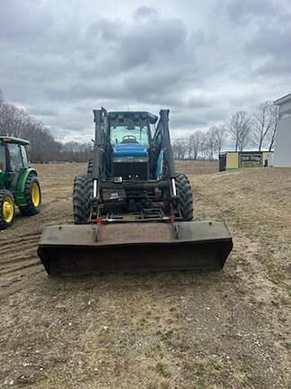Image of New Holland 8970 equipment image 1
