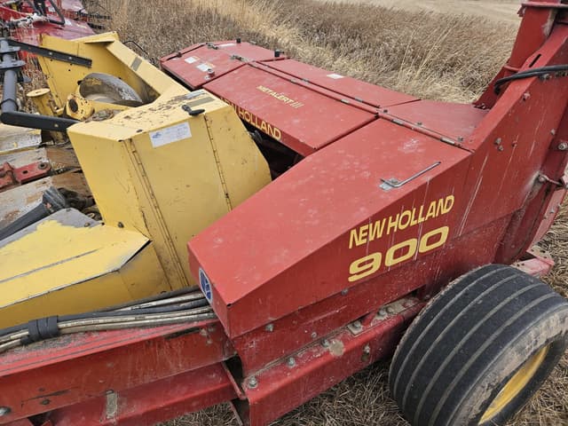 Image of New Holland 900 equipment image 2
