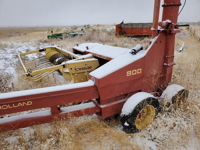 Main image New Holland 900