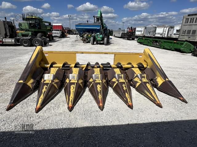 Image of New Holland 974N6 equipment image 2