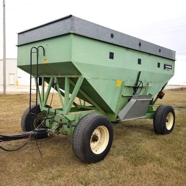 1995 Parker 4800 Equipment Image0