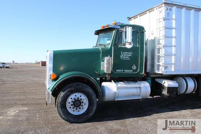 Image of Peterbilt 357 equipment image 4