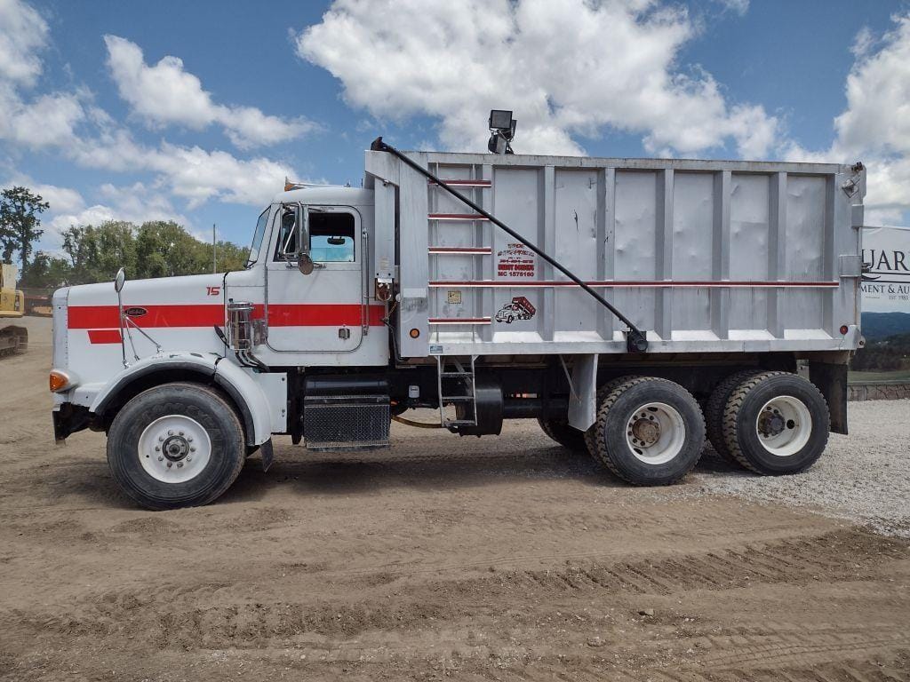 1995 Peterbilt 357 Equipment Image0
