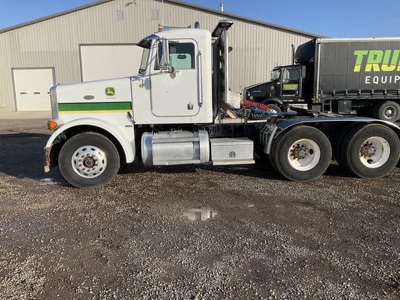 1995 Peterbilt 378 Equipment Image0