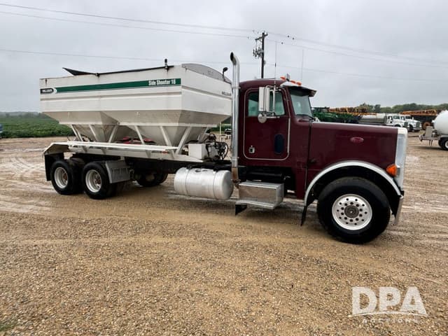 Image of Peterbilt 378 equipment image 2