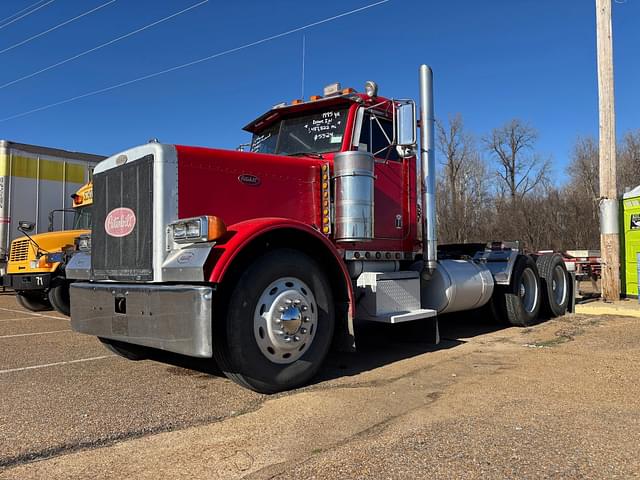 Image of Peterbilt 379 equipment image 2