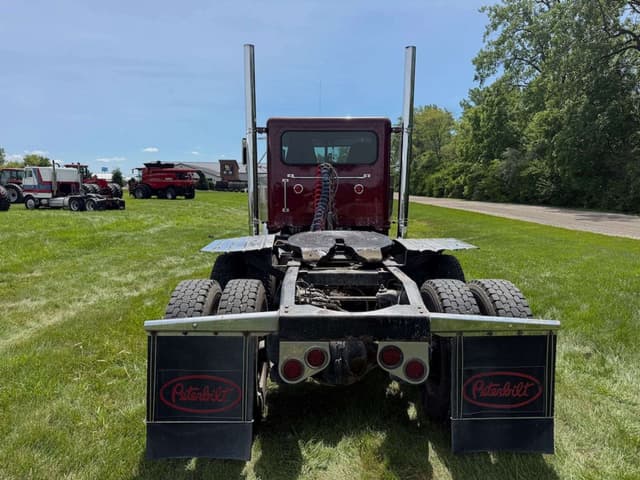 Image of Peterbilt 379 equipment image 3
