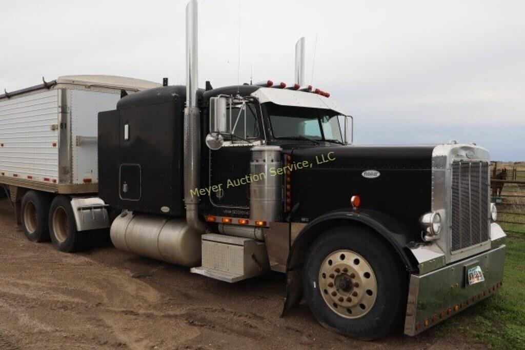 Image of Peterbilt 379 Primary image