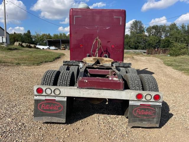 Image of Peterbilt 379 equipment image 2