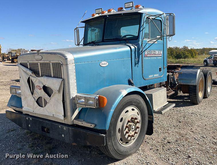 Image of Peterbilt 379 Primary image