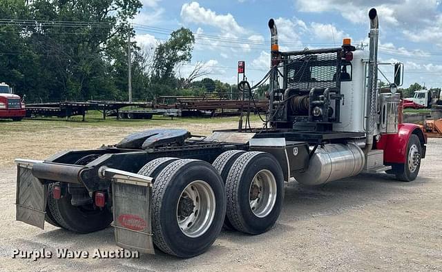 Image of Peterbilt 379 equipment image 4