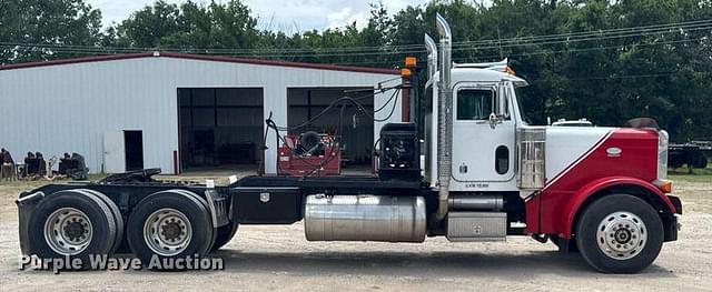 Image of Peterbilt 379 equipment image 3