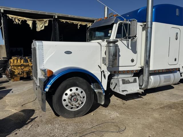 Image of Peterbilt 379EXHD equipment image 1
