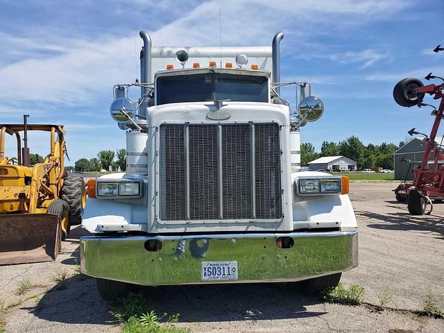 Image of Peterbilt 378 equipment image 1