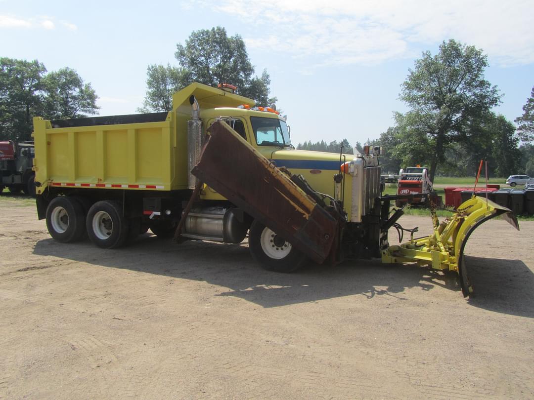 Image of Peterbilt 357 Primary image