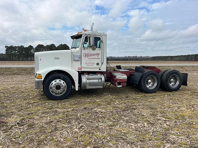 Image of Peterbilt 378 equipment image 1