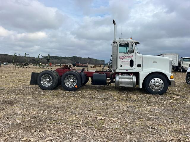 Image of Peterbilt 378 equipment image 2