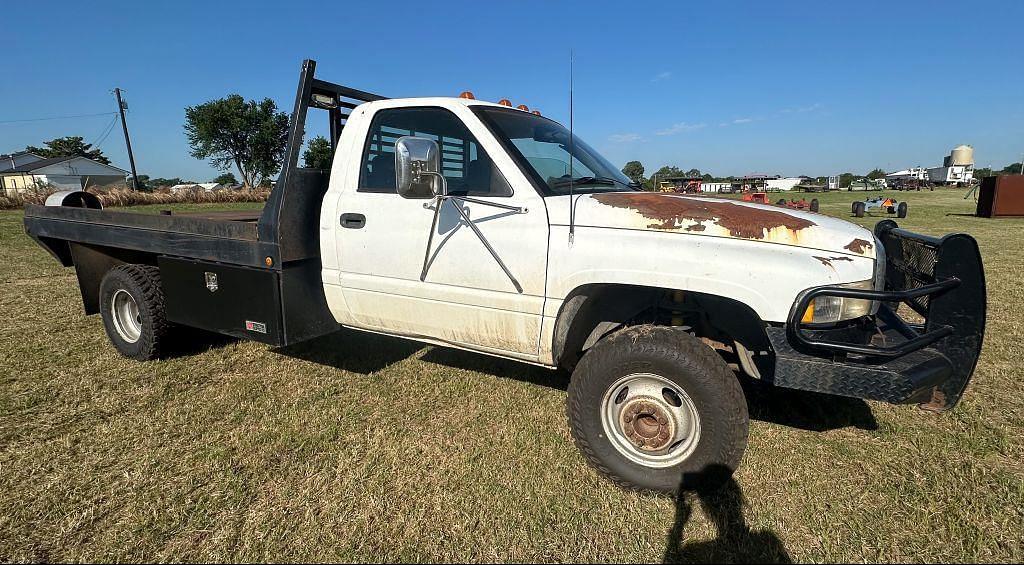 Image of Dodge Ram 3500 Primary image