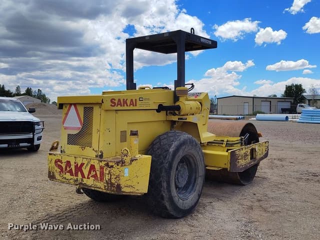 Image of Sakai SV70D equipment image 4
