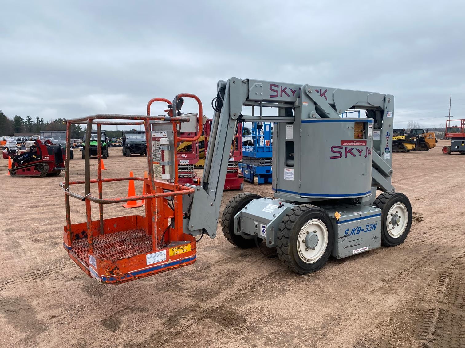1995 Sky Jack SJKB-33N Equipment Image0