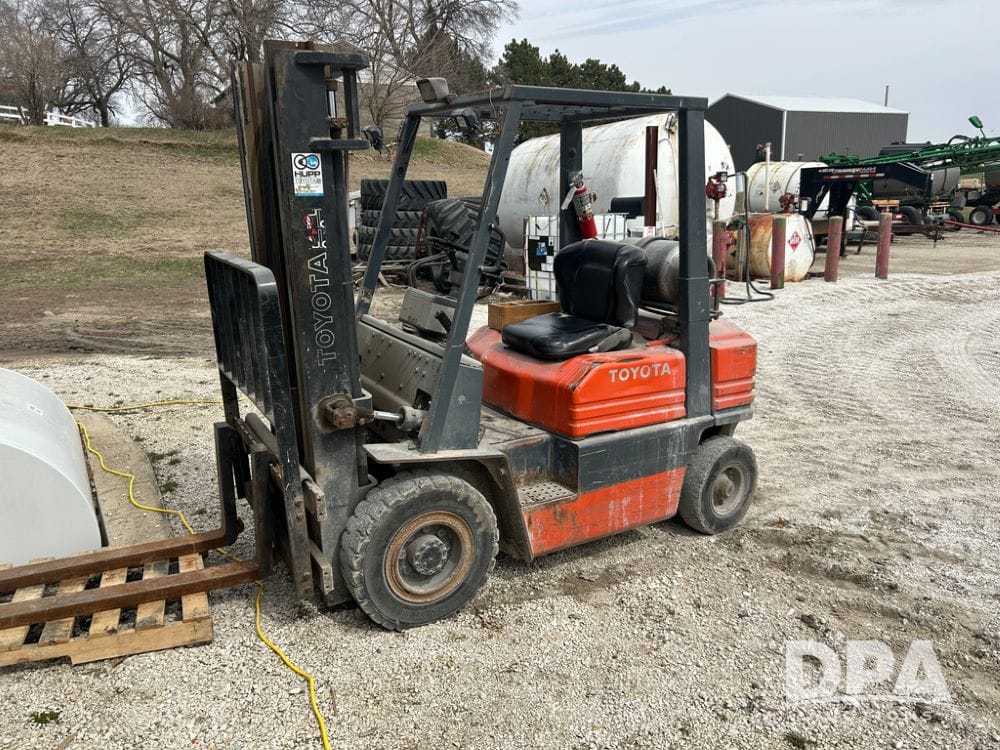 1995 Toyota 42-5FG20 Equipment Image0