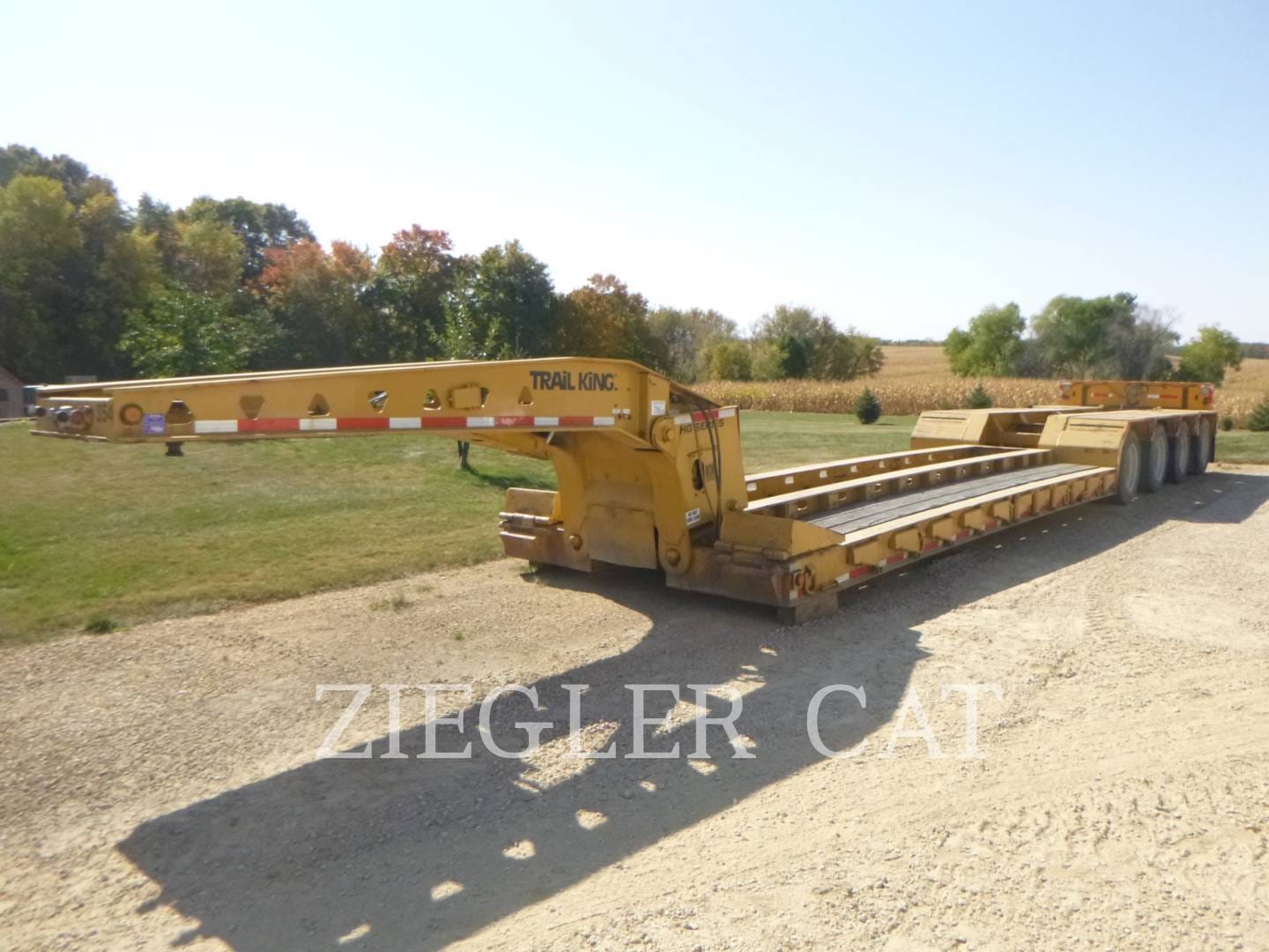 1995 Trail King TK100HDG Equipment Image0