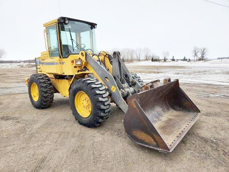 SOLD - 1995 Volvo L50B Construction Wheel Loaders | Tractor Zoom