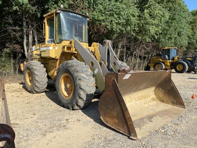 Image of Volvo L70B equipment image 3