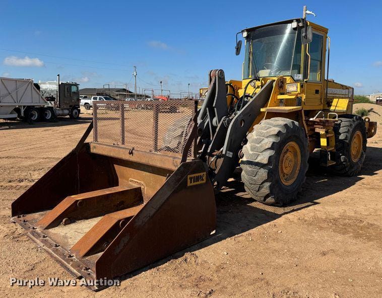 Main image Volvo L90C