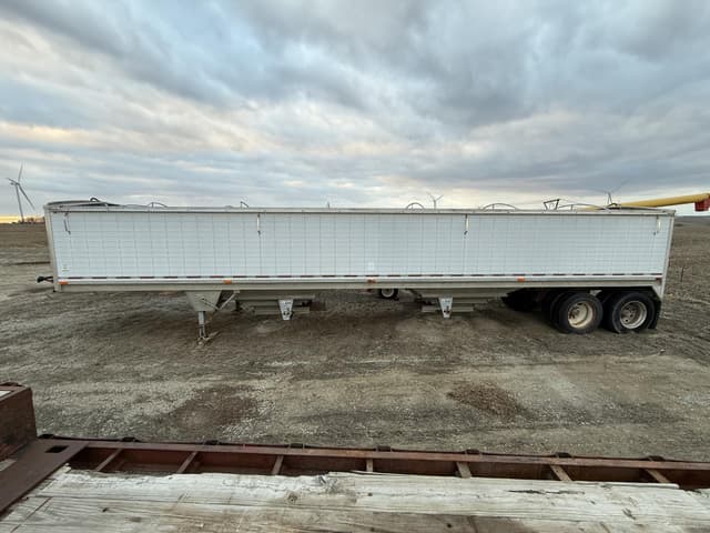 Image of Wilson Pacesetter equipment image 2