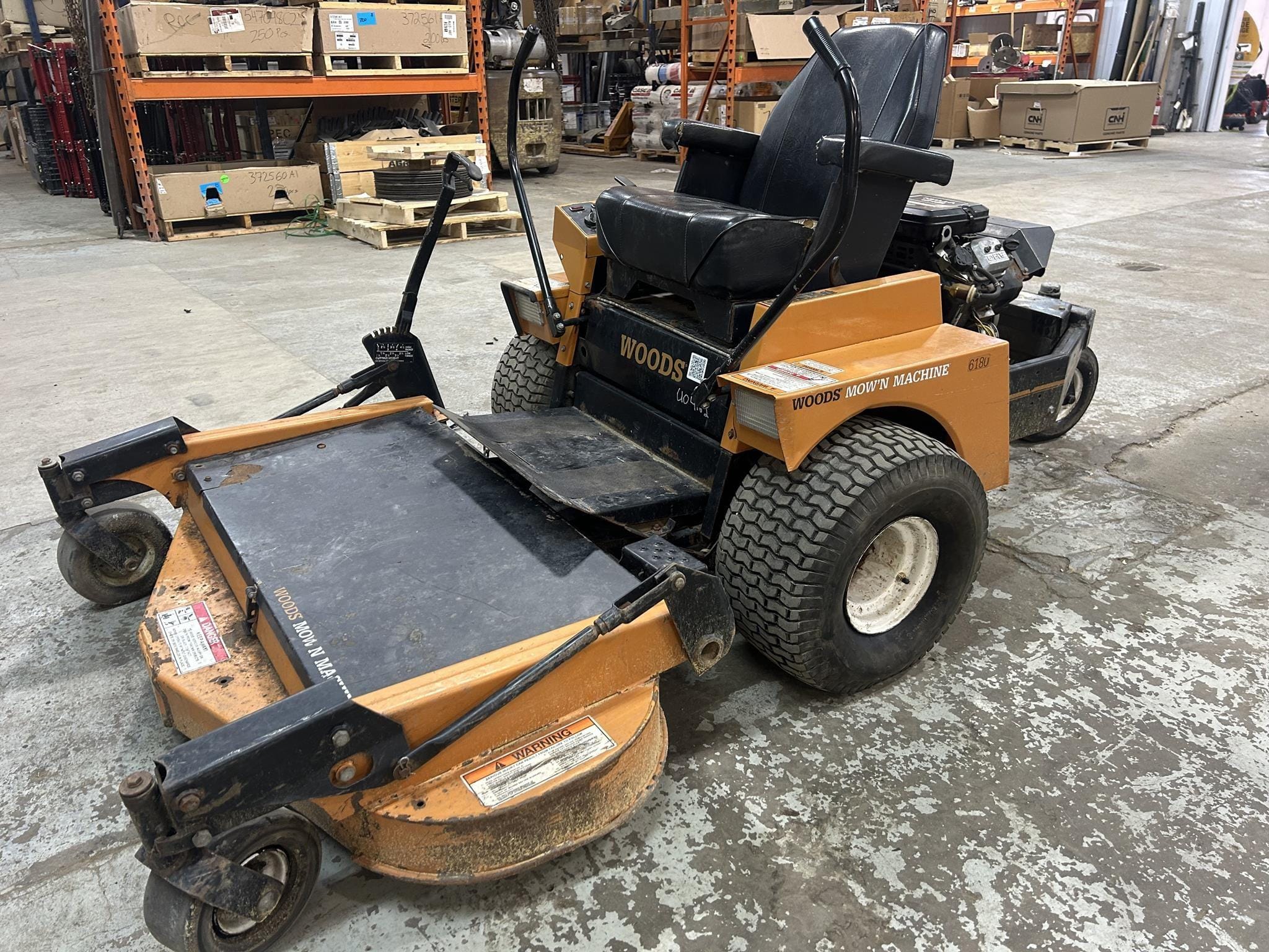 1995 Woods 6180 Equipment Image0